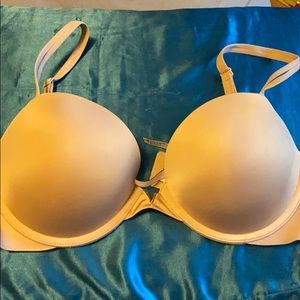 Victoria Secret Tan Bra